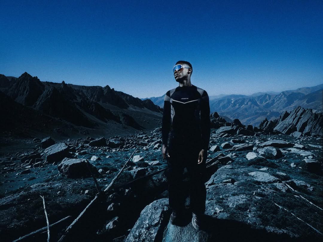 Kolja-Eckert-Blaank-Productions-Oakley-bkue