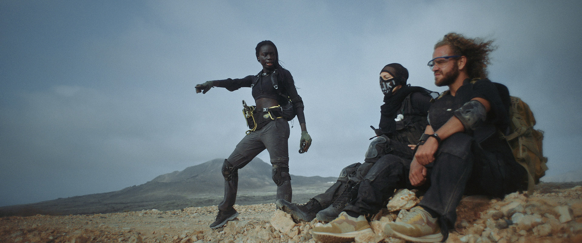 ADEL_TAWIL_NIEMANDSLAND_BLAANK_005